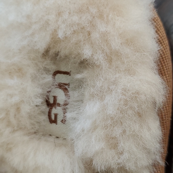 NWT UGG K KEEGAN SLIPPERS - Picture 6 of 10